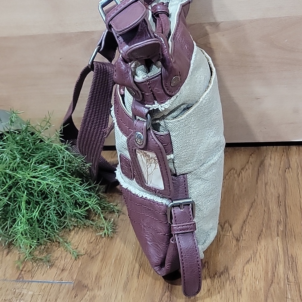 Sherpani Luna Crossbody Bag - Picture 6 of 16